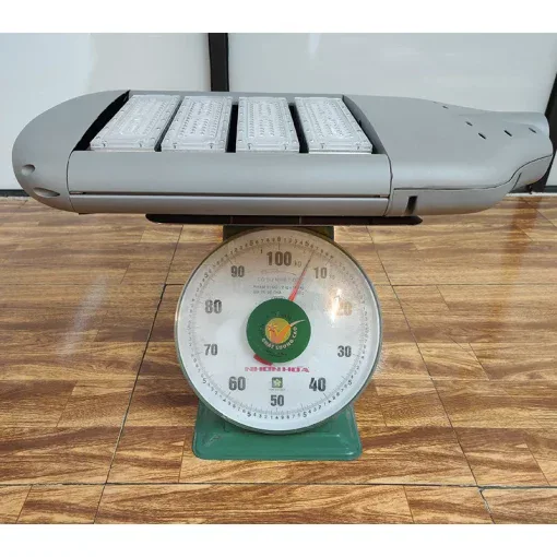 Đèn đường cao áp 200W bảo hành lên tới 36 tháng  - D03 - Ảnh 8